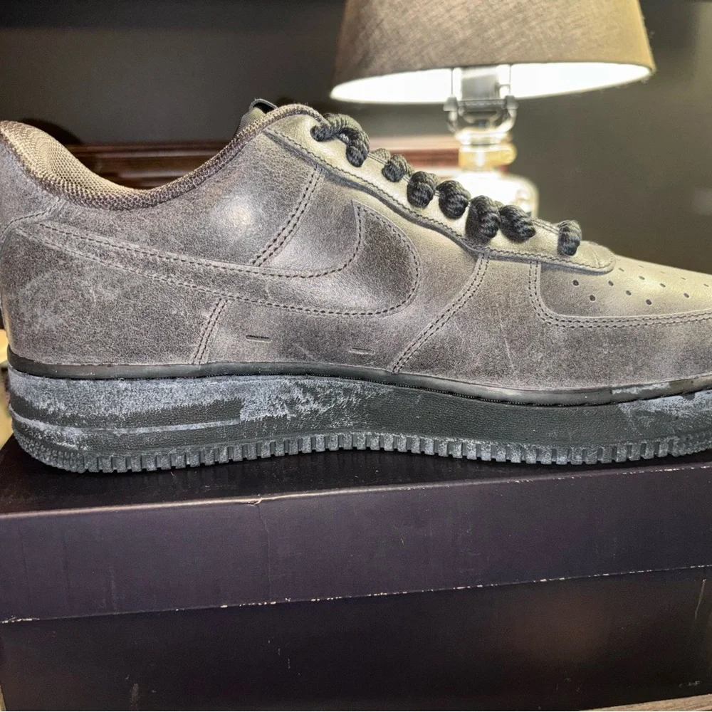 Nike Air Force 1 ‘07 LV8 Anthracite - Picture 3 of 9